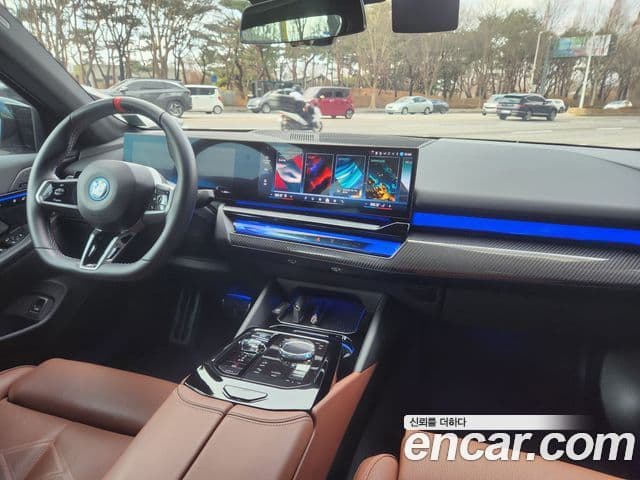 BMW i5 (G60), 2024 14