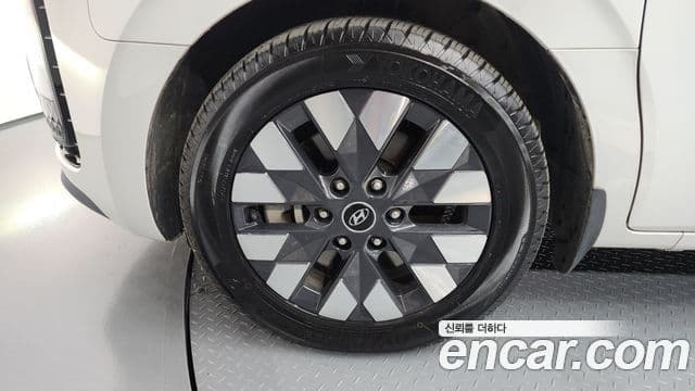 Hyundai Staria Prestige, 2023 все фото