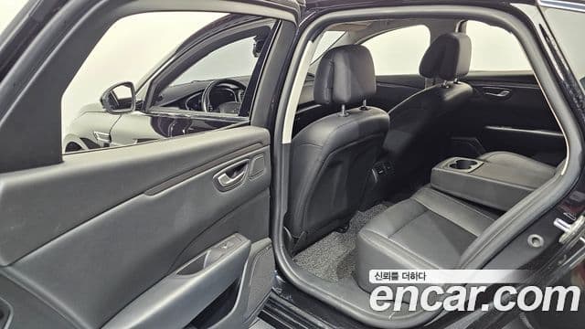 Renault Korea(Samsung) SM6 2.0 LPe SE (арендный автомобиль), 2019 11