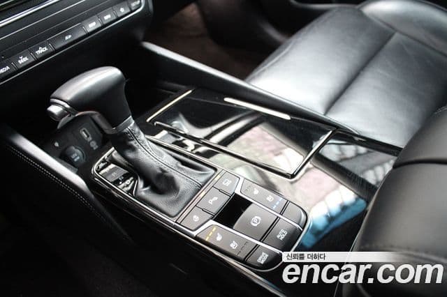 Kia All New K7 Noblesse, 2017 14