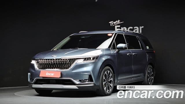 Kia Carnival 4세대 Signature, 2021 1
