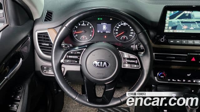 Kia Seltos Signature, 2022 13