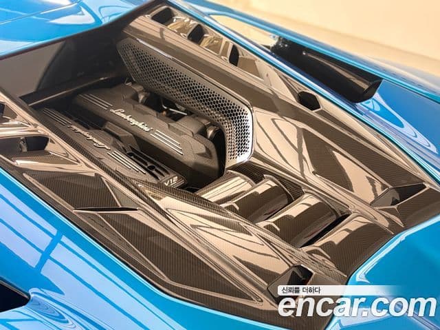 Lamborghini 레부엘토, 2025 13