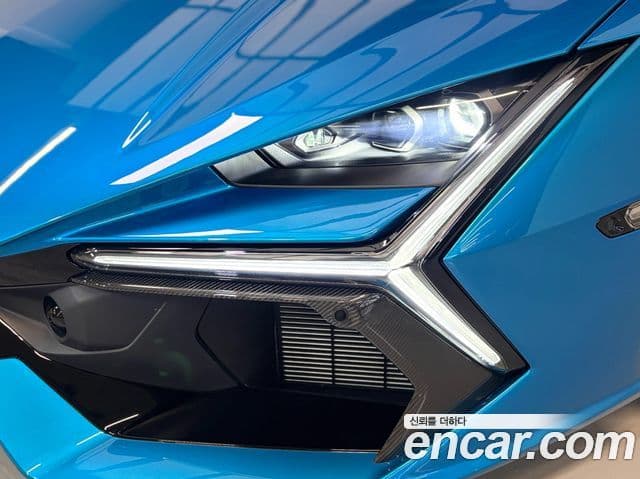 Lamborghini 레부엘토, 2025 15