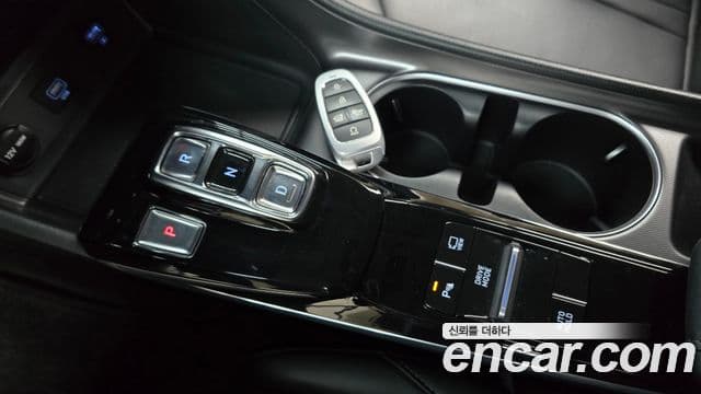 Hyundai Sonata гибрид (DN8) Premium Plus, 2022 9