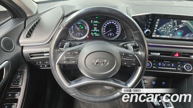Hyundai Sonata гибрид (DN8) Premium Plus, 2022 13