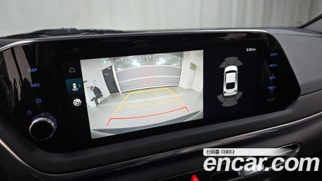 Hyundai Sonata гибрид (DN8) Premium Plus, 2022 15