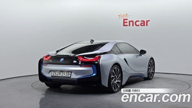 BMW i8 купе, 2015 2