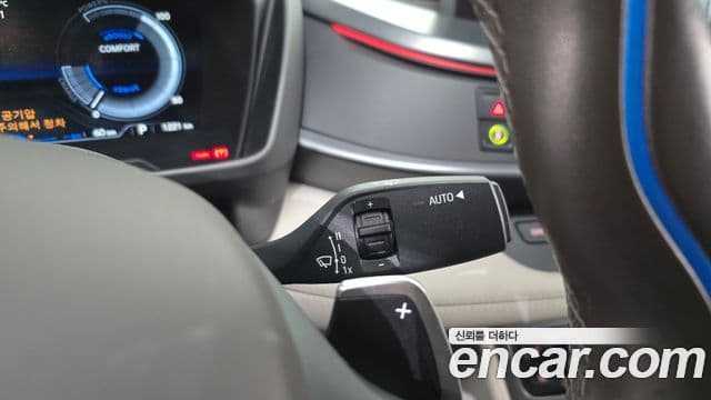 BMW i8 купе, 2015 19