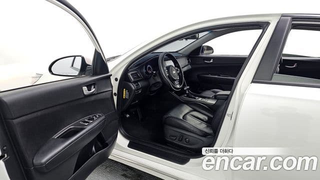 Kia K5 2세대 Prestige, 2017 10