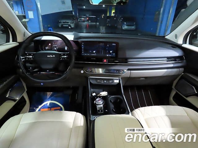 Kia The / новый New Carnival 4세대 бензин 9인승 High Limousine (компания по спецнадстройкам), 2025 все фото