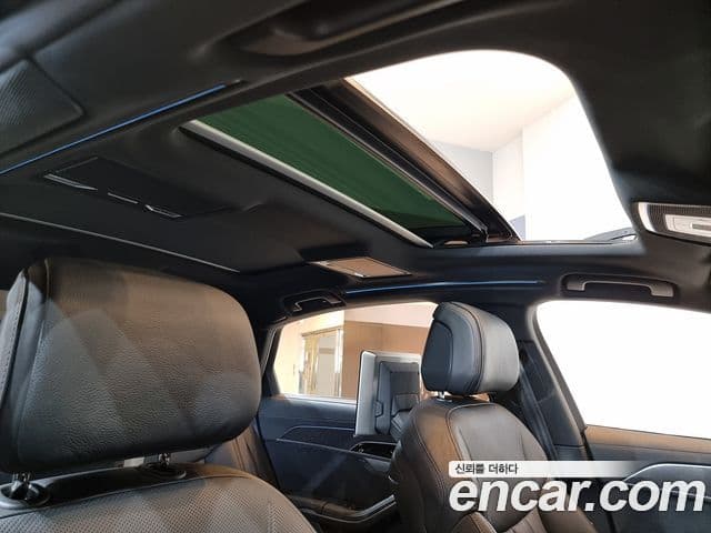 Audi A8 (D5) 55 TFSI Quattro Premium LWB, 2023 12