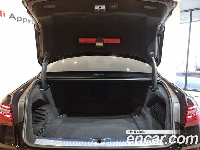 Audi A8 (D5) 55 TFSI Quattro Premium LWB, 2023 15