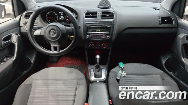Volkswagen 폴로 5세대, 2014 7