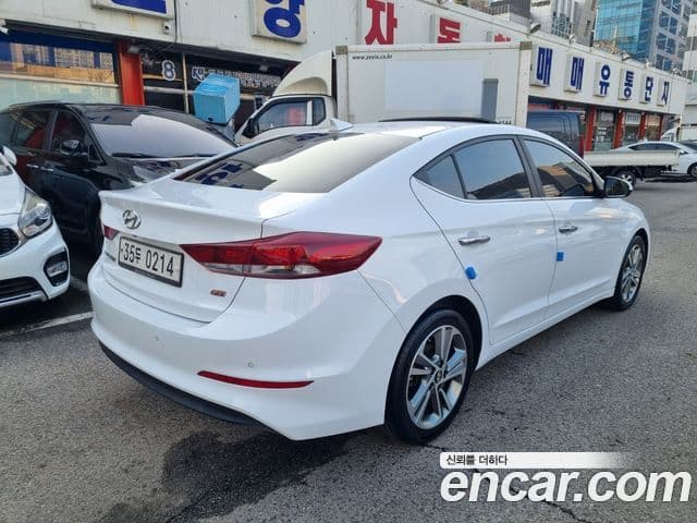 Hyundai Avante AD Special, 2016 4