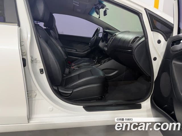 Kia The / новый New K3 Style, 2017 11