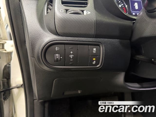 Kia The / новый New K3 Style, 2017 16