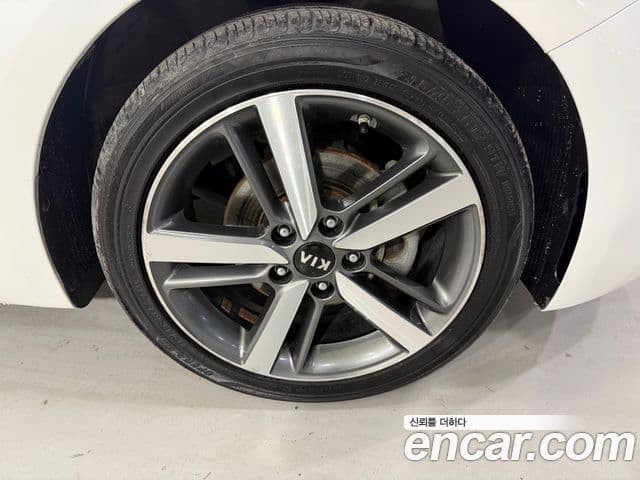 Kia The / новый New K3 Style, 2017 19