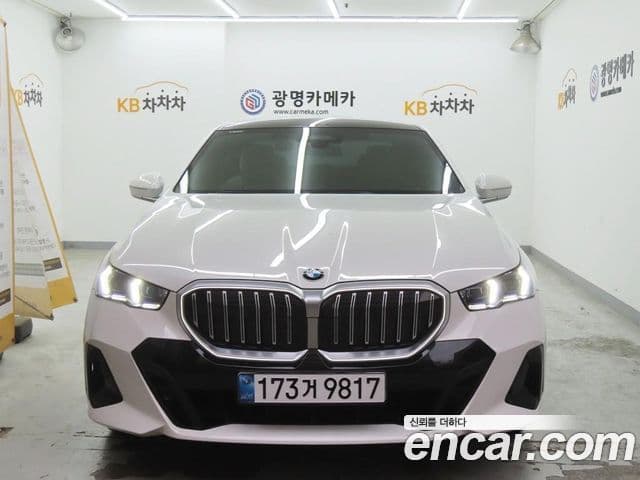 BMW 5시리즈 (G60) 523d M Sport, 2024 1