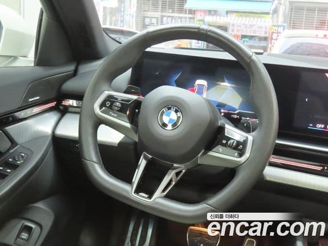 BMW 5시리즈 (G60) 523d M Sport, 2024 16