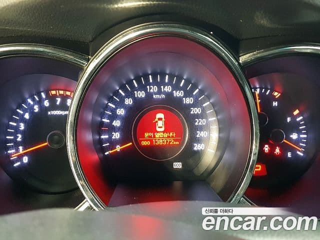 Kia K5 Luxury, 2011 8