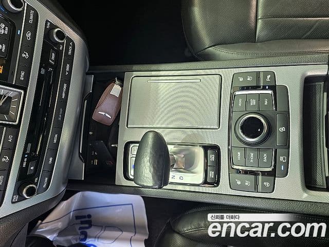 Genesis G80 Premium Luxury, 2018 15