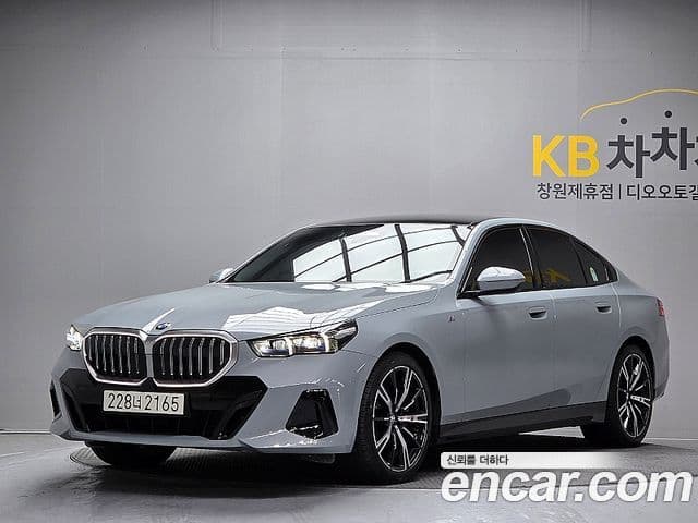 BMW 5시리즈 (G60) 530i xDrive M Sport, 2025 1