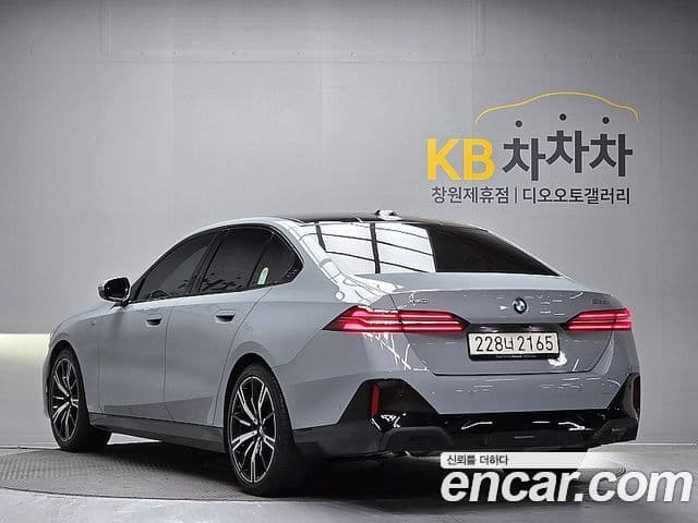 BMW 5시리즈 (G60) 530i xDrive M Sport, 2025 6