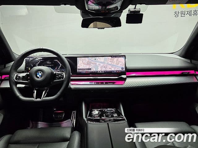 BMW 5시리즈 (G60) 530i xDrive M Sport, 2025 10