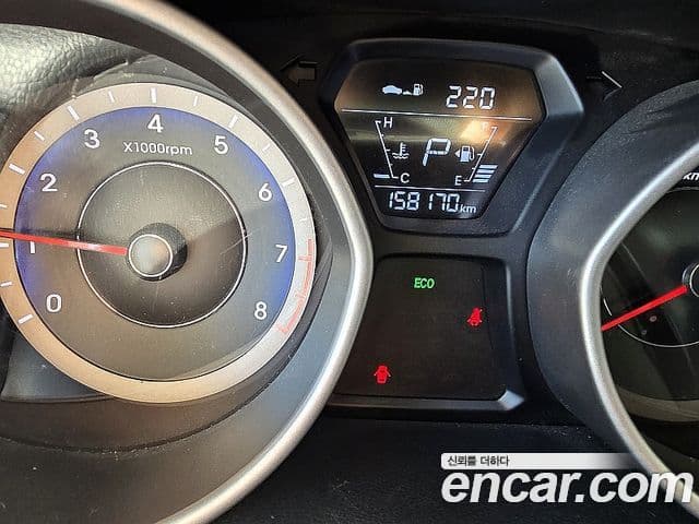 Hyundai The / новый New Avante Style, 2014 10