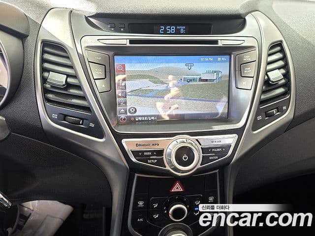 Hyundai The / новый New Avante Style, 2014 11