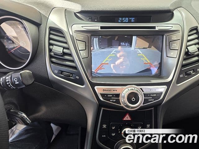 Hyundai The / новый New Avante Style, 2014 12