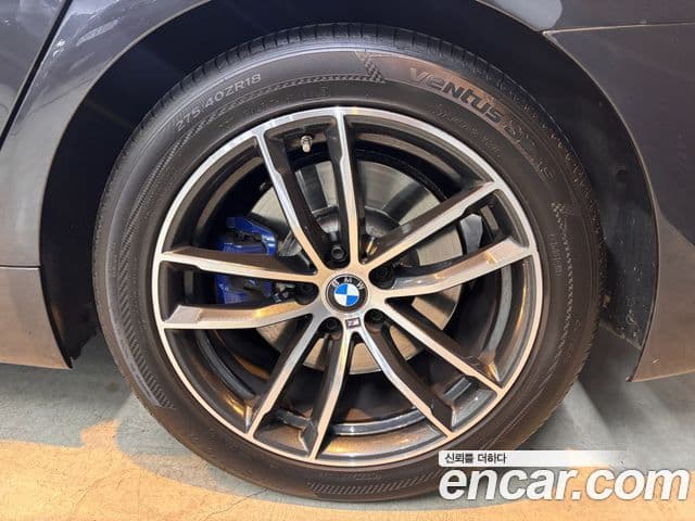 BMW 5시리즈 (G30) 523d M Sport, 2023 все фото