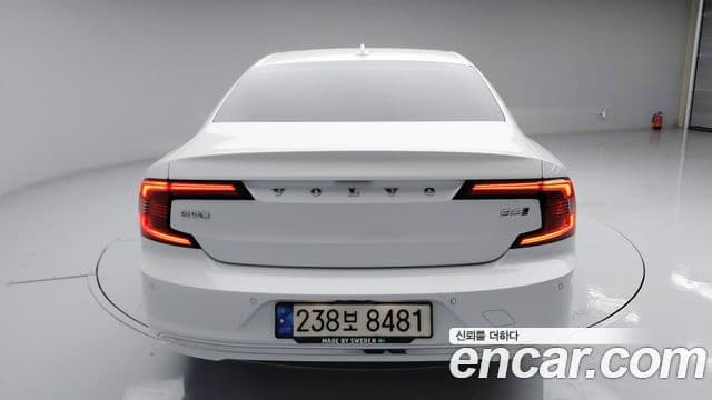 Volvo S90 B6 AWD Inscription, 2022 4