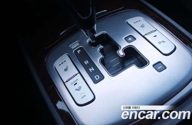 Hyundai Genesis Prime Pack, 2010 13