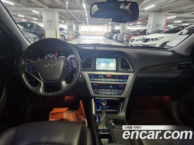 Hyundai LF Sonata 2.0 Smart, 2015 7