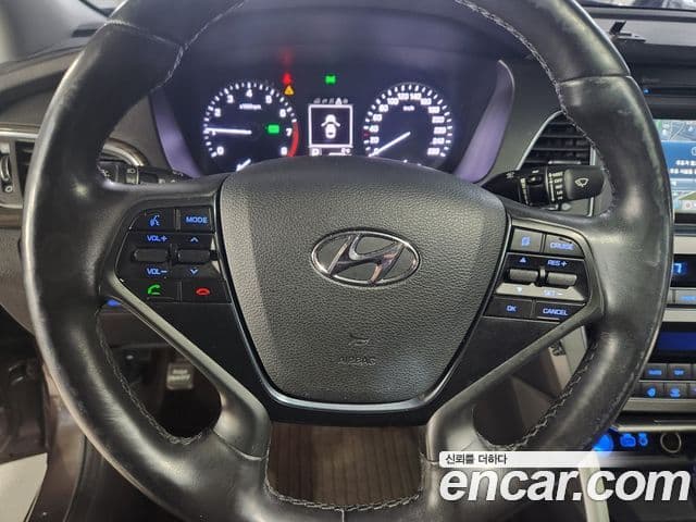 Hyundai LF Sonata 2.0 Smart, 2015 12