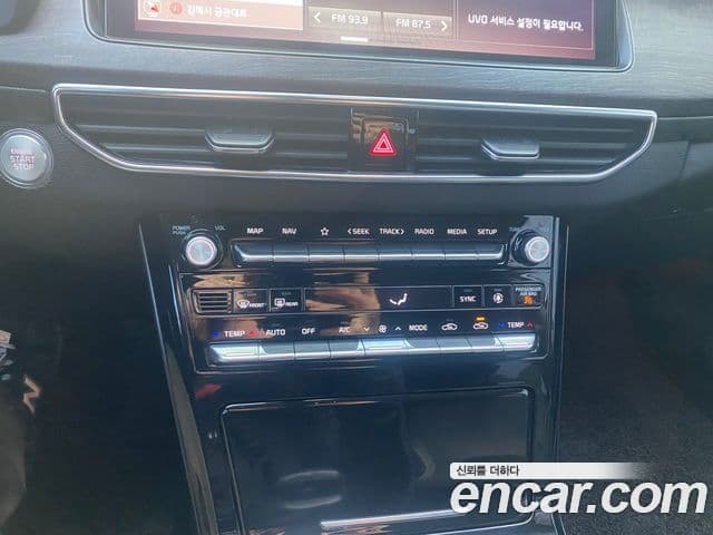 Kia K7 Premier 3.0 LPI Trendy(арендный автомобиль), 2020 19