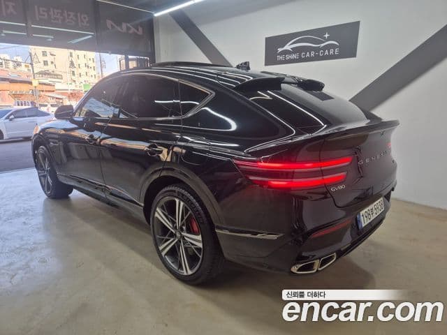 Genesis GV80 купе чёрный, 2024 3