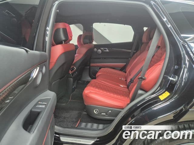 Genesis GV80 купе чёрный, 2024 18