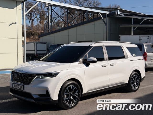 Kia Carnival 4세대 Prestige, 2023 1
