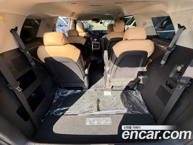 Kia Carnival 4세대 Prestige, 2023 9