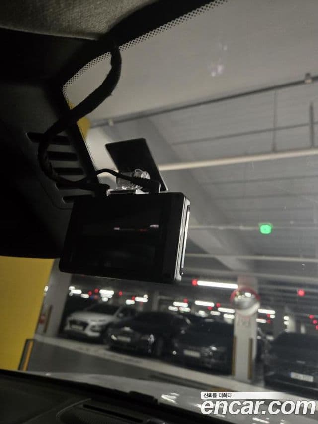 Volvo XC40 B4 Ultimate Bright, 2025 13