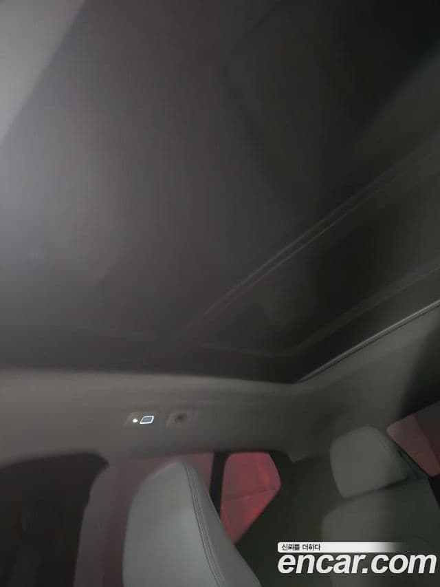 Volvo XC40 B4 Ultimate Bright, 2025 14