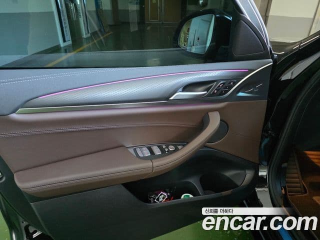 BMW X4 (G02) xDrive20i M Sport, 2025 9