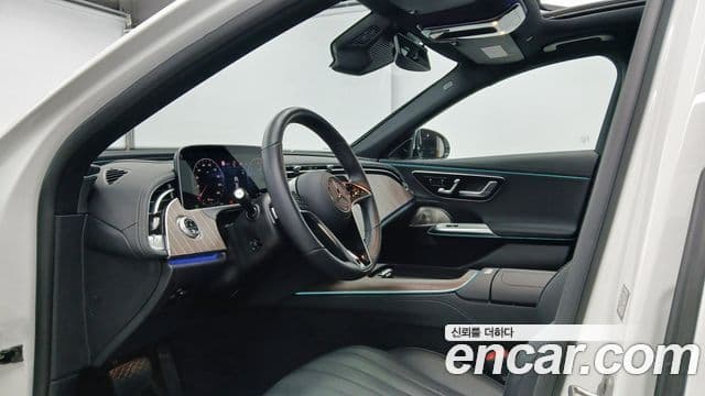 Mercedes-Benz E-класс W214, 2025 9