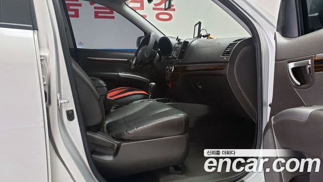 Hyundai Santa Fe CM Deluxe, 2011 14