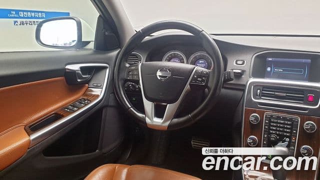 Volvo S60 2세대, 2012 10