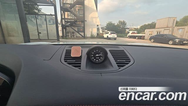 Porsche Panamera (976), 2024 14