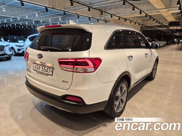 Kia All New Sorento Prestige, 2015 4